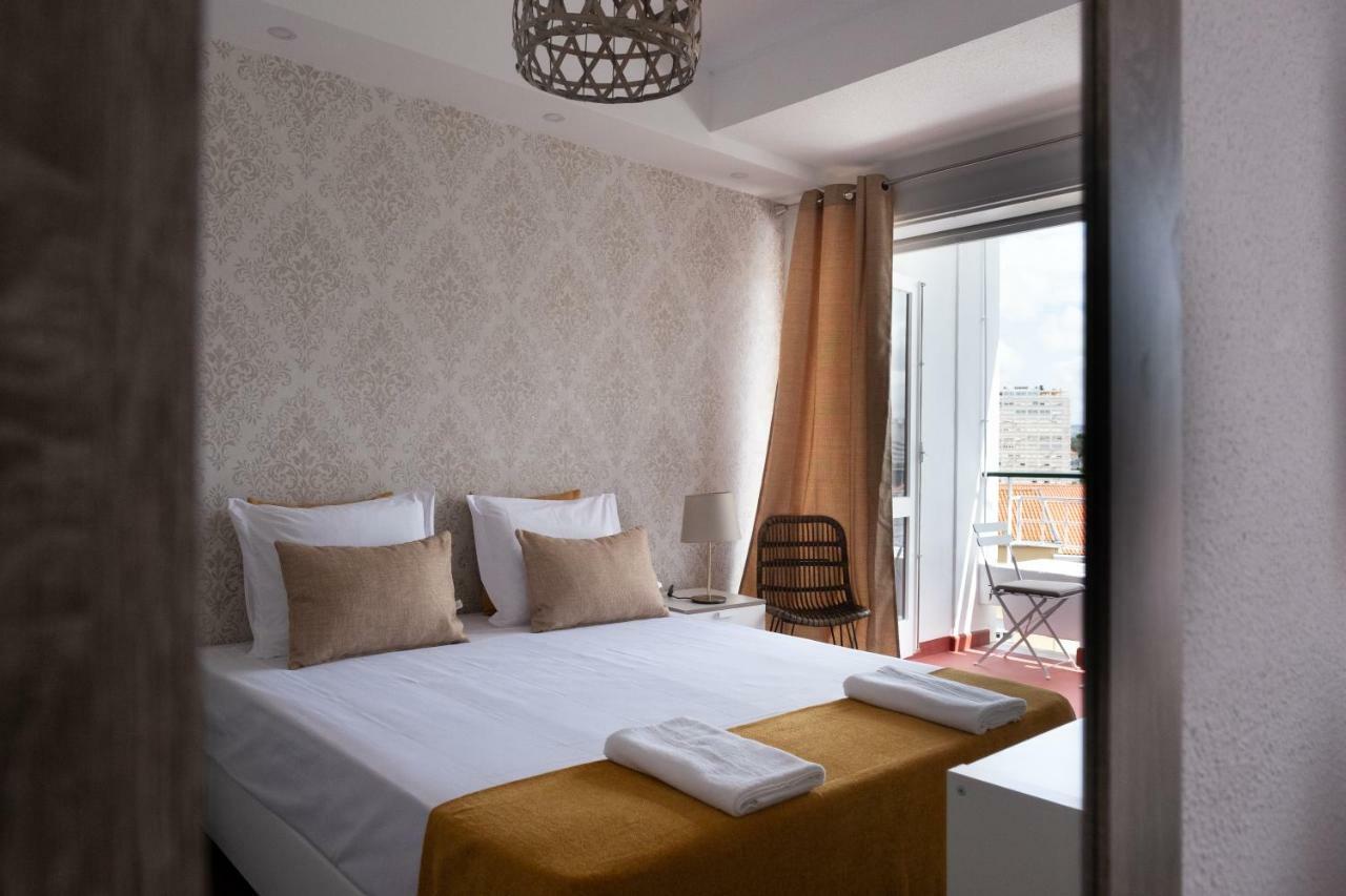 4U Lisbon Suites & Guesthouse VII Airport Kültér fotó