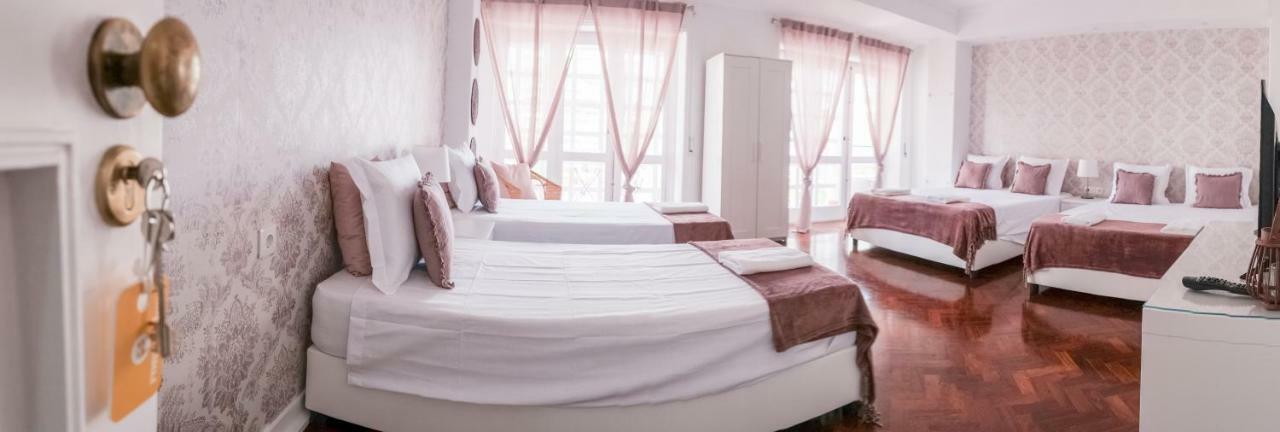 4U Lisbon Suites & Guesthouse VII Airport Kültér fotó