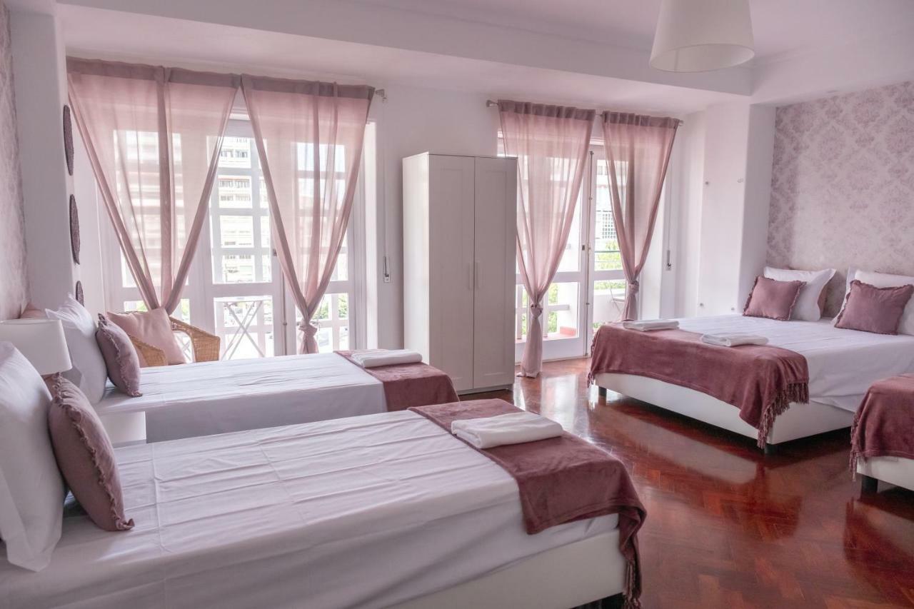 4U Lisbon Suites & Guesthouse VII Airport Kültér fotó