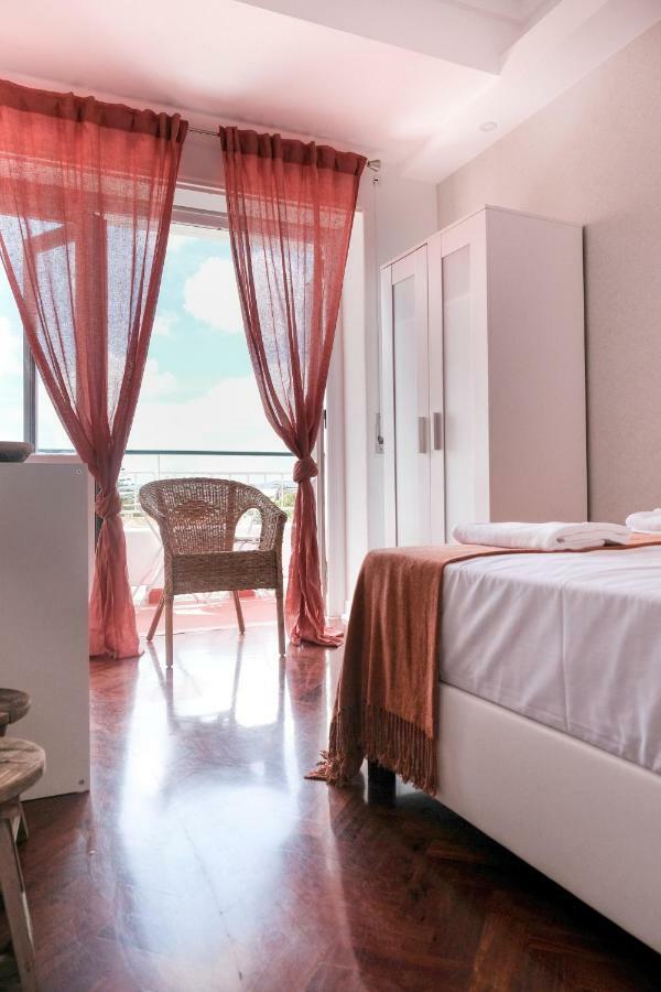 4U Lisbon Suites & Guesthouse VII Airport Kültér fotó
