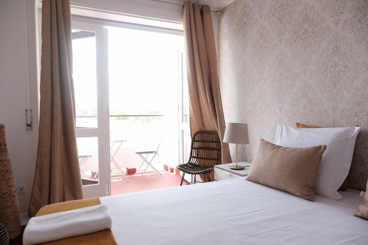 4U Lisbon Suites & Guesthouse VII Airport Kültér fotó